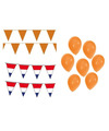 EK voetbal Holland oranje feest versiering met oranje vlaggenlijnen en ballonnen