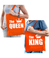 The king en the queen tas-shopper oranje katoen met witte tekst en kroon voor volwassenen
